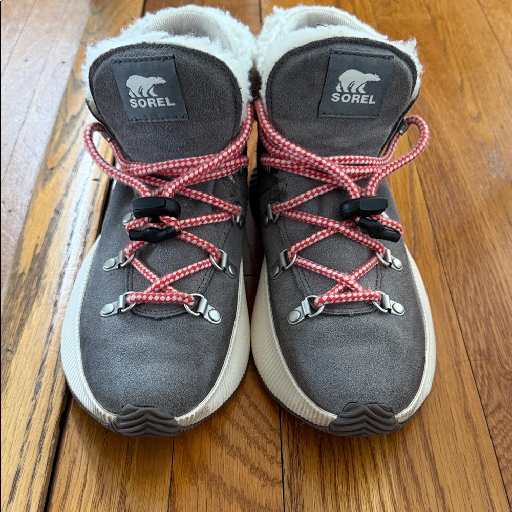Sorel Kids Gray and Pink Boots
